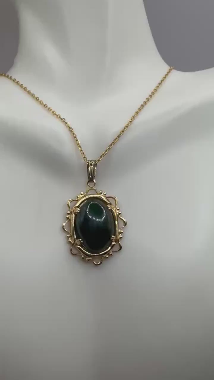 Vintage Green Jade Leaf Yellow Gold Filled Necklace
