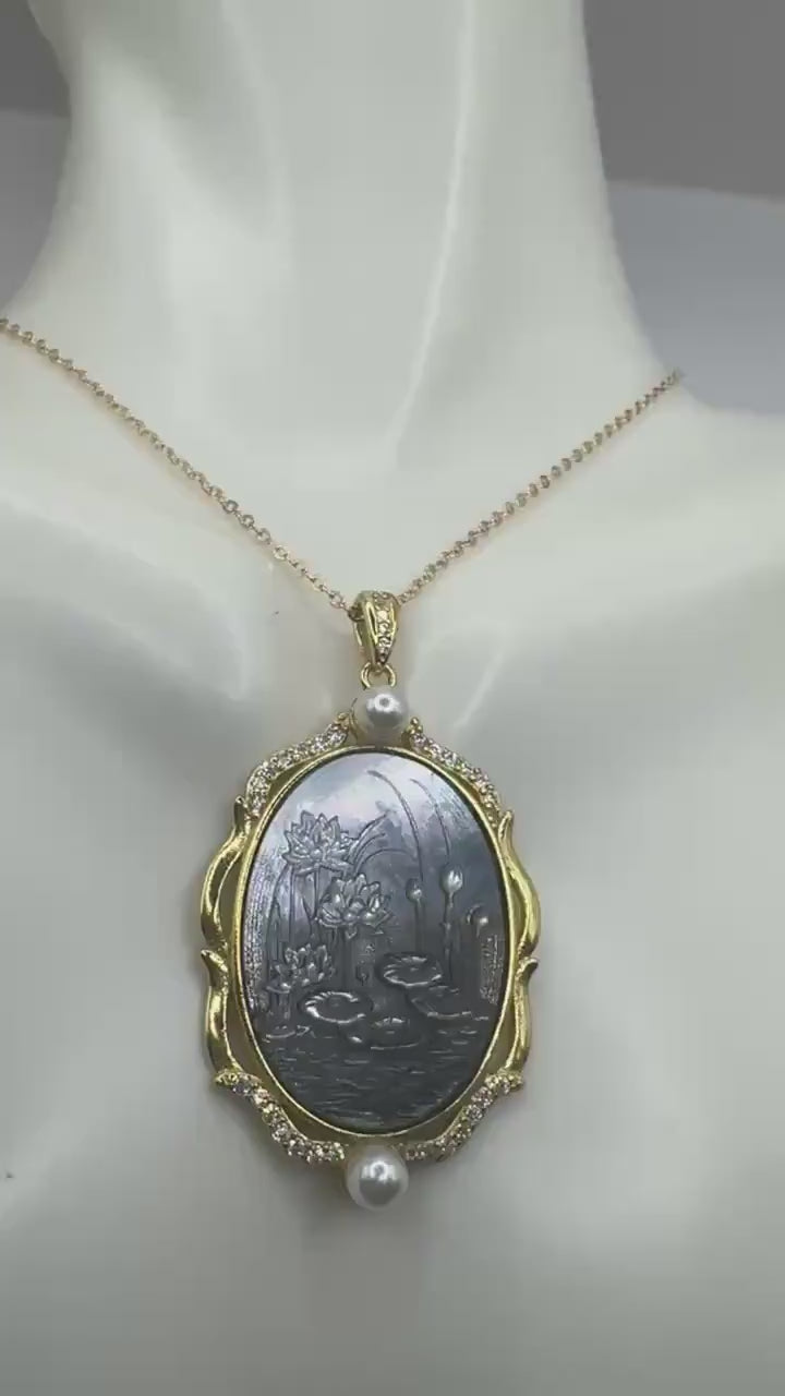 Vintage Lotus Flower Genuine Abalone Cameo Golden 925 Sterling Silver Necklace